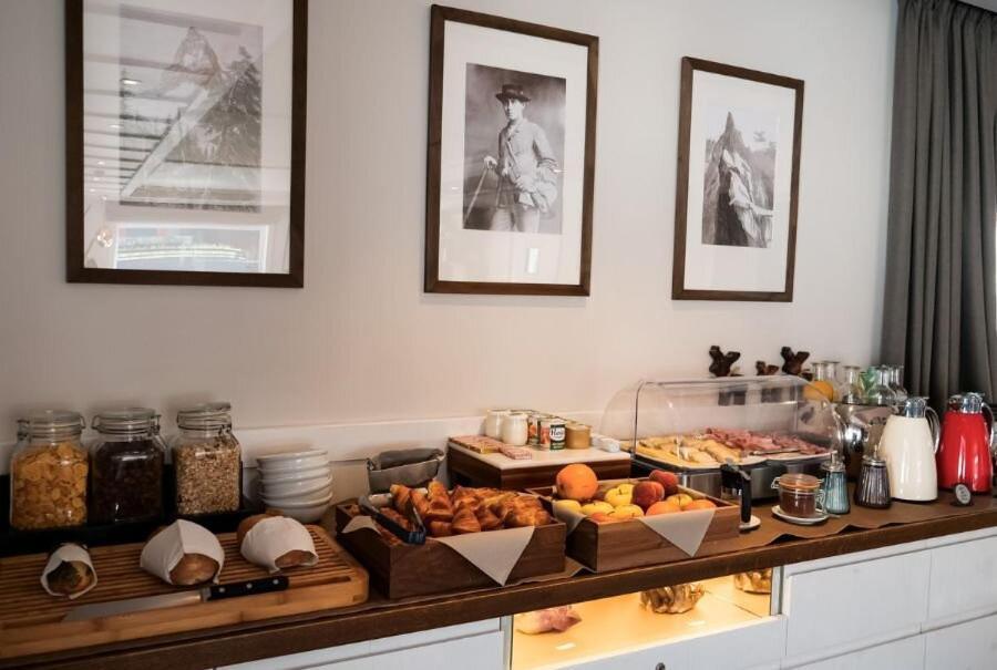 Chalet Hotel Le Whymper Chamonix Bagian luar foto